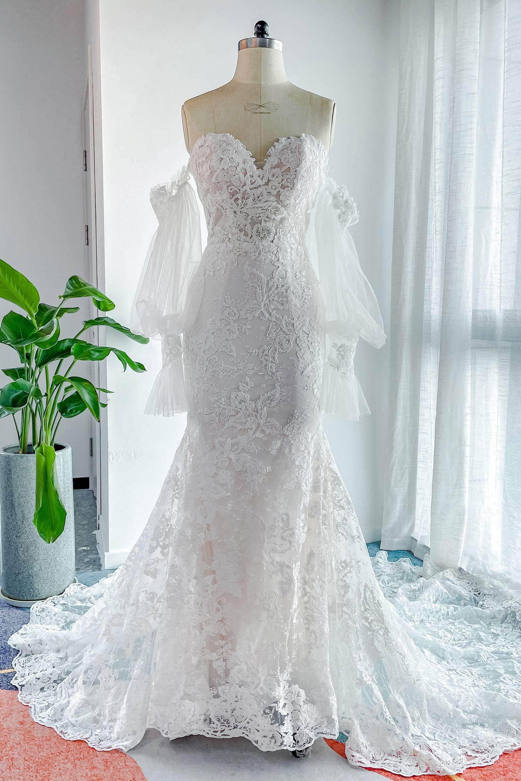 Trumpet-Mermaid Court Train Lace Tulle Wedding Dress CW3148 - COCOMELODY